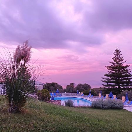 Penelope Apartment Hotel Dassia (Corfu) Exterior foto