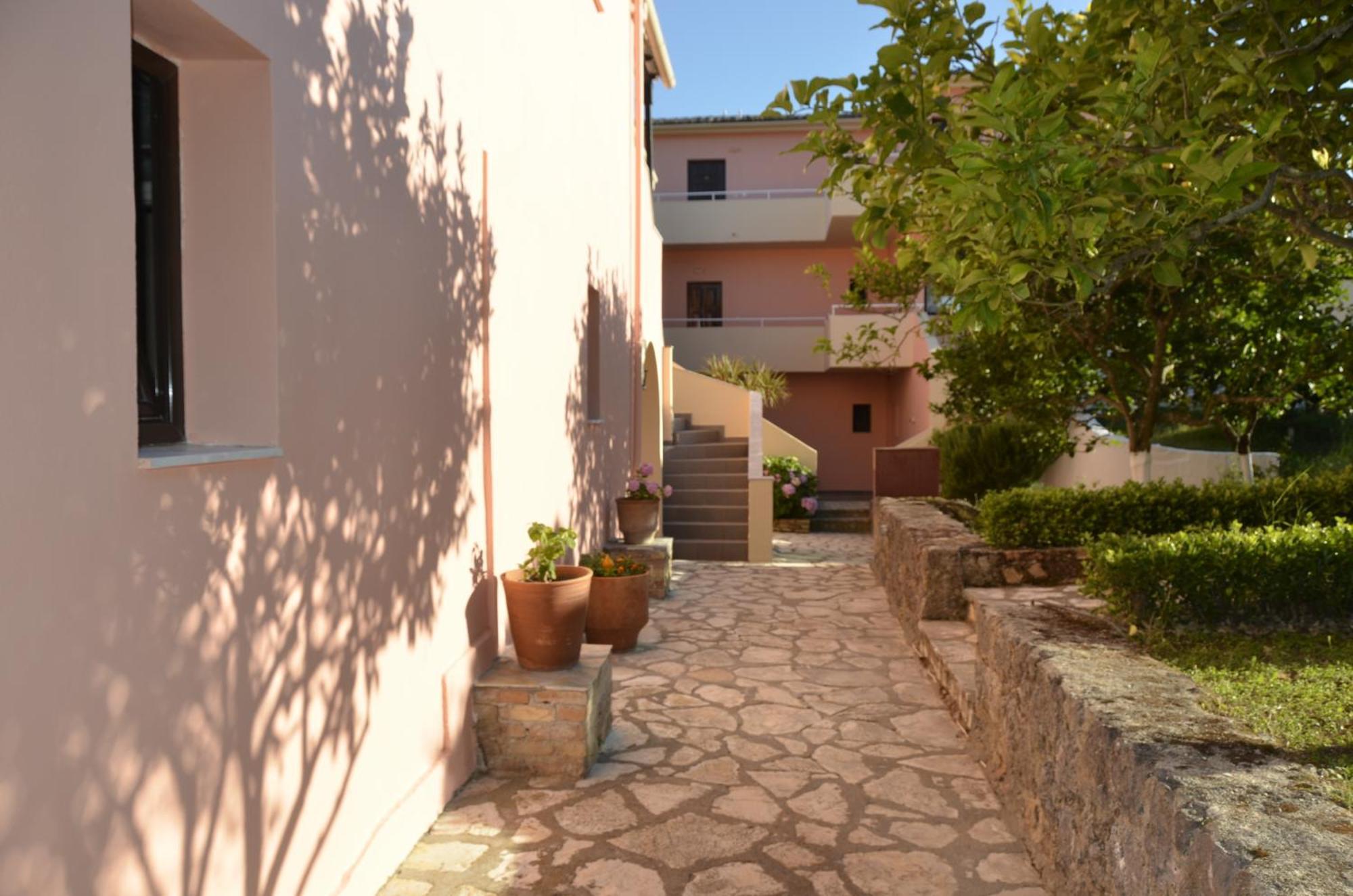 Penelope Apartment Hotel Dassia (Corfu) Exterior foto